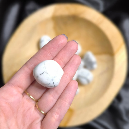 Pierre roulée Howlite - Cristaux Magiques