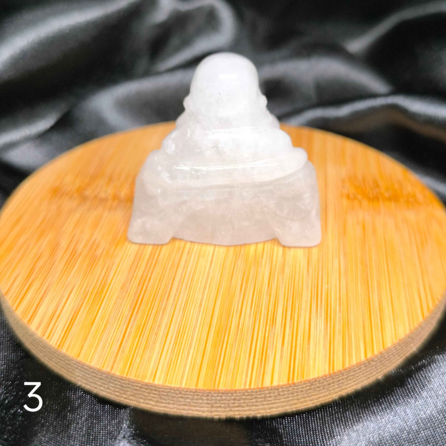 Bouddha en Cristal de roche - Cristaux Magiques