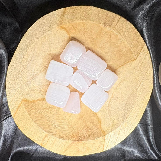 Pierre roulée Manganocalcite